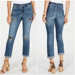 💇‍♀️INC Blue Distressed Animal Print Boyfriend Jeans Size 18
